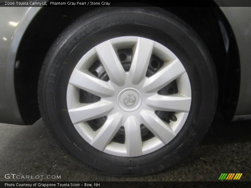 Phantom Gray Pearl / Stone Gray 2006 Toyota Camry LE