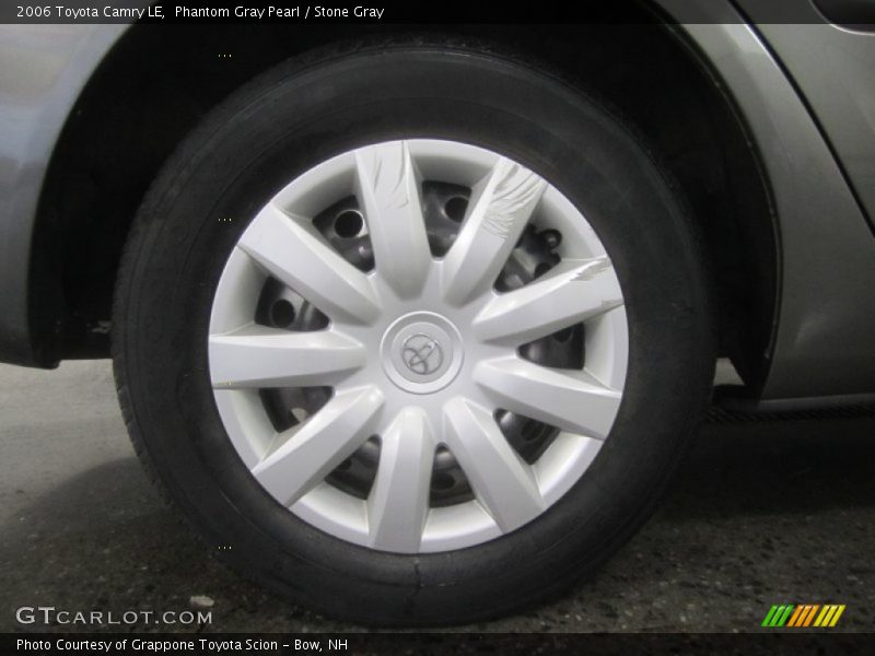 Phantom Gray Pearl / Stone Gray 2006 Toyota Camry LE