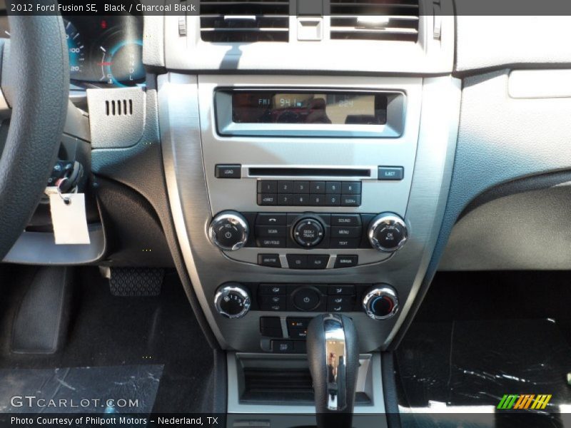 Black / Charcoal Black 2012 Ford Fusion SE