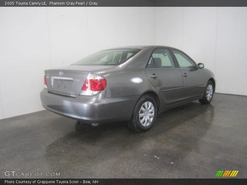 Phantom Gray Pearl / Gray 2005 Toyota Camry LE