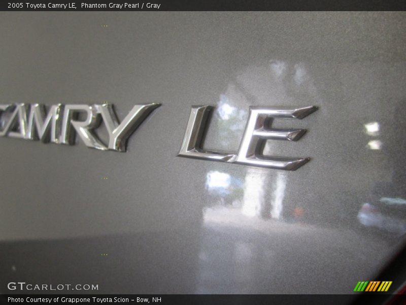 Phantom Gray Pearl / Gray 2005 Toyota Camry LE