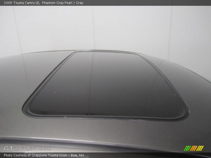 Phantom Gray Pearl / Gray 2005 Toyota Camry LE
