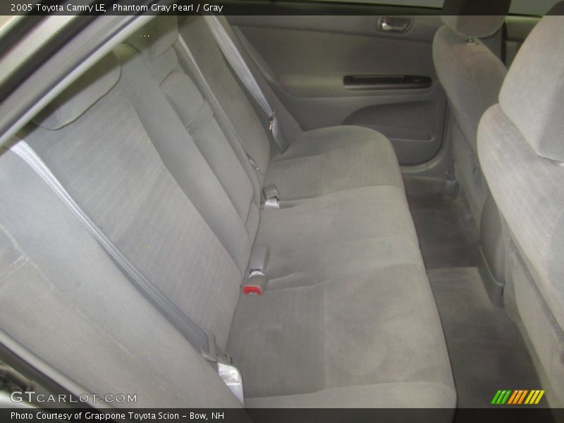 Phantom Gray Pearl / Gray 2005 Toyota Camry LE