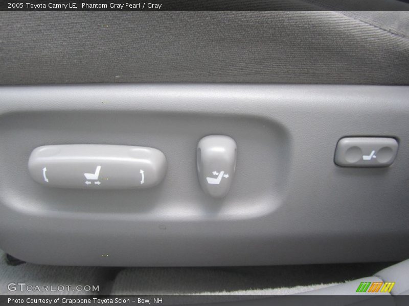 Phantom Gray Pearl / Gray 2005 Toyota Camry LE