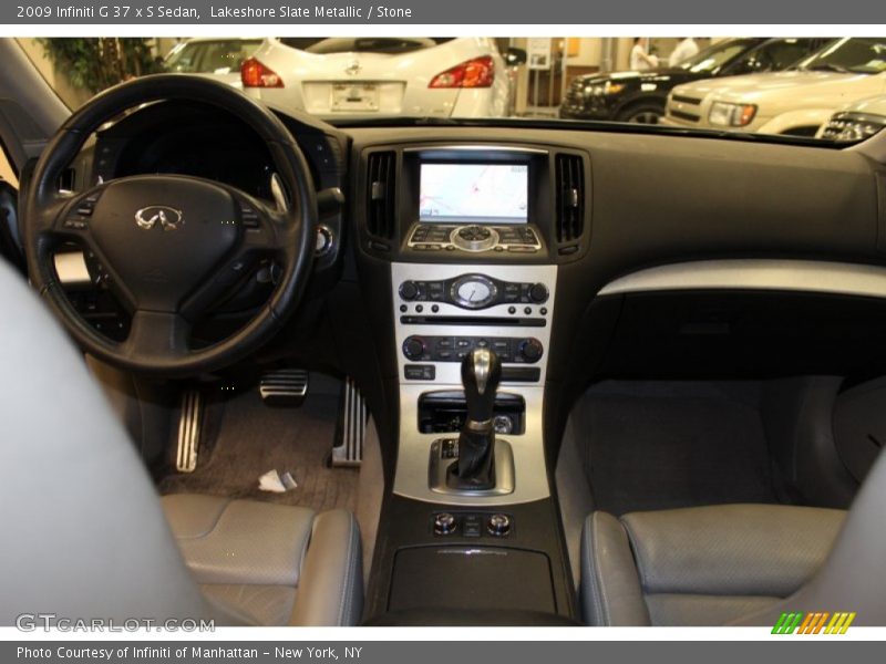 Dashboard of 2009 G 37 x S Sedan