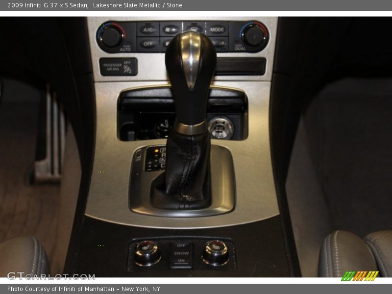  2009 G 37 x S Sedan 7 Speed ASC Automatic Shifter