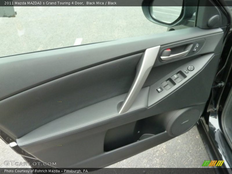 Black Mica / Black 2011 Mazda MAZDA3 s Grand Touring 4 Door