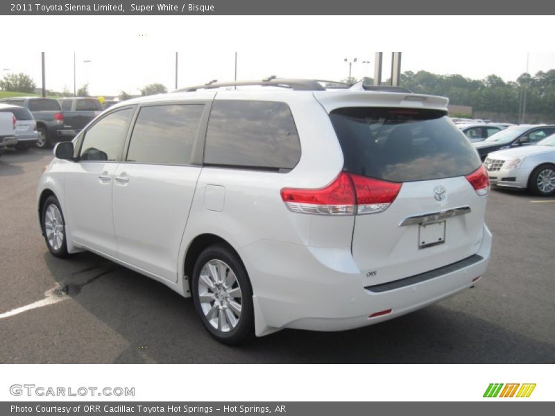 Super White / Bisque 2011 Toyota Sienna Limited
