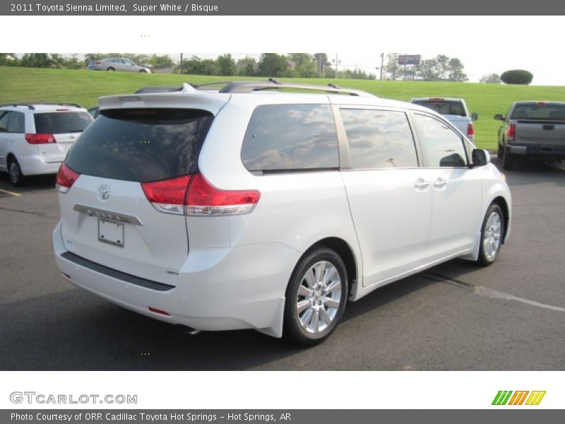Super White / Bisque 2011 Toyota Sienna Limited