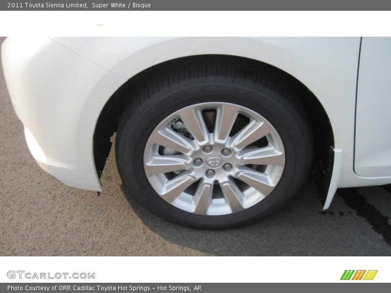Super White / Bisque 2011 Toyota Sienna Limited