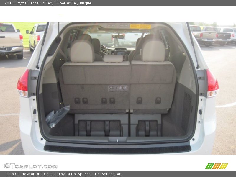 Super White / Bisque 2011 Toyota Sienna Limited