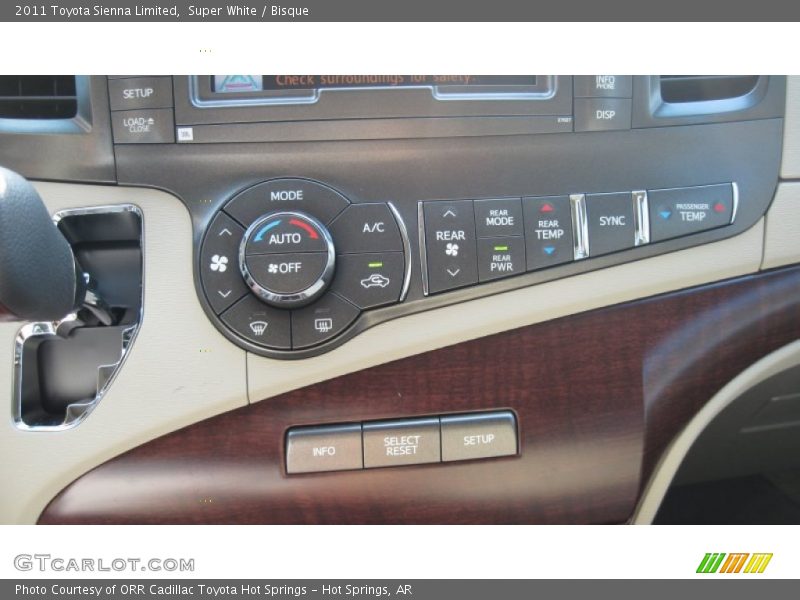 Super White / Bisque 2011 Toyota Sienna Limited