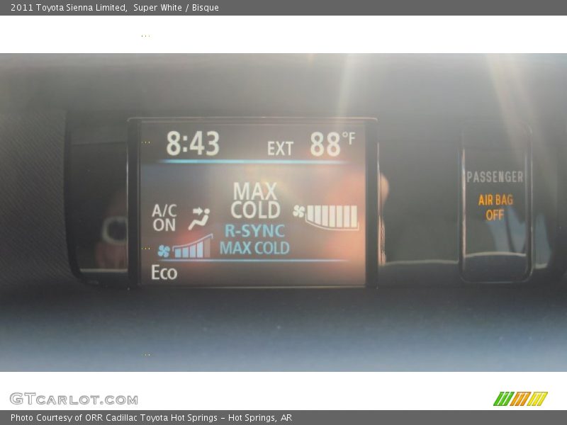Super White / Bisque 2011 Toyota Sienna Limited