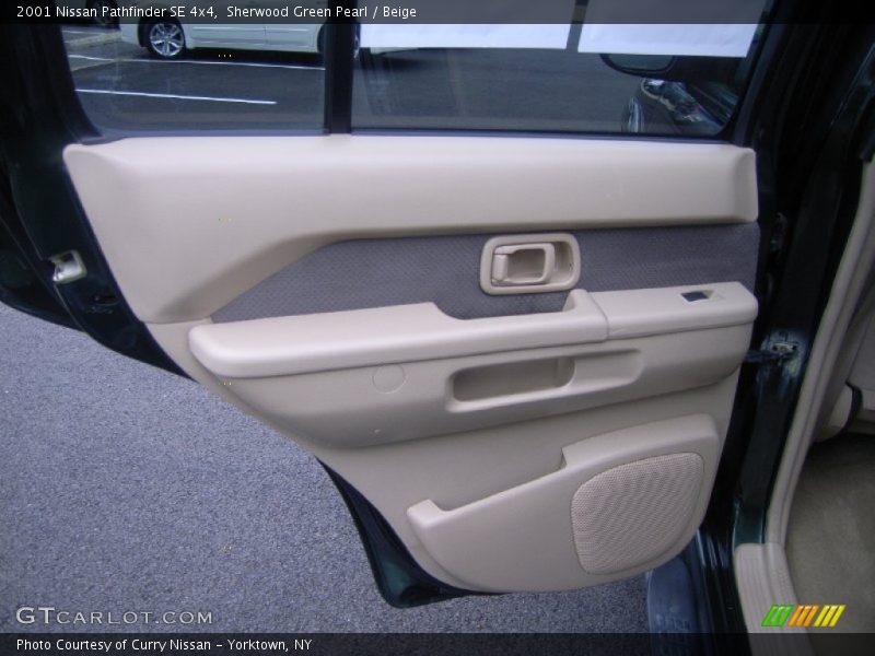Sherwood Green Pearl / Beige 2001 Nissan Pathfinder SE 4x4