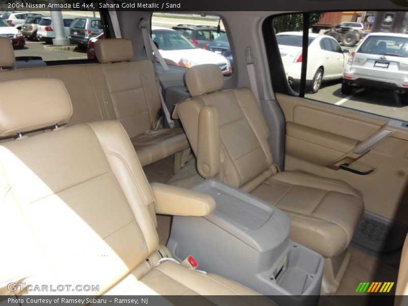 Sahara Gold Metallic / Sand 2004 Nissan Armada LE 4x4