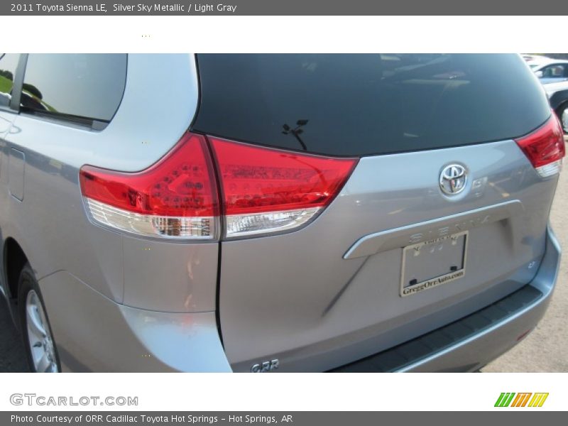 Silver Sky Metallic / Light Gray 2011 Toyota Sienna LE