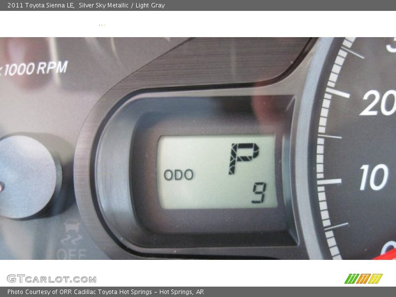 Silver Sky Metallic / Light Gray 2011 Toyota Sienna LE