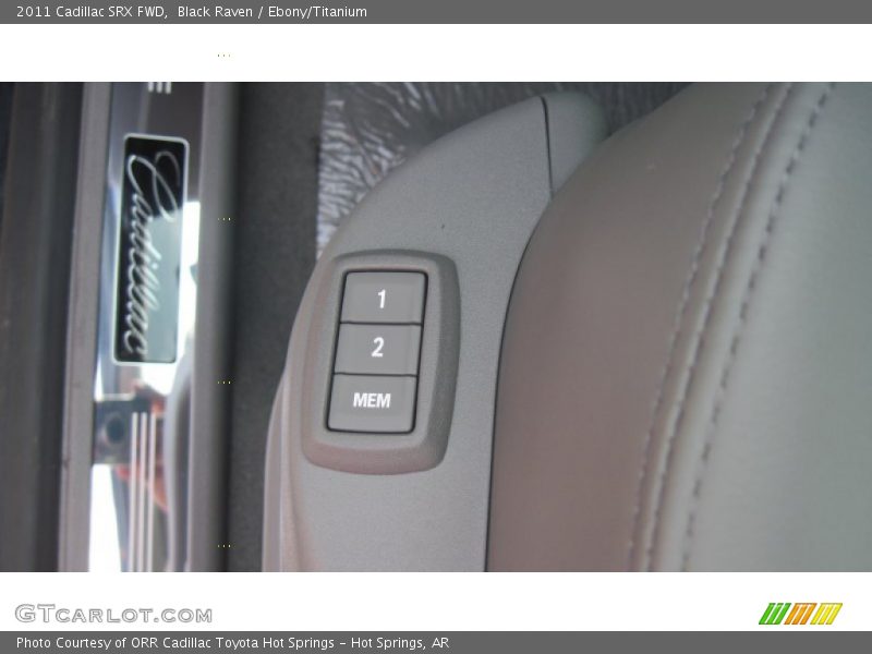 Black Raven / Ebony/Titanium 2011 Cadillac SRX FWD