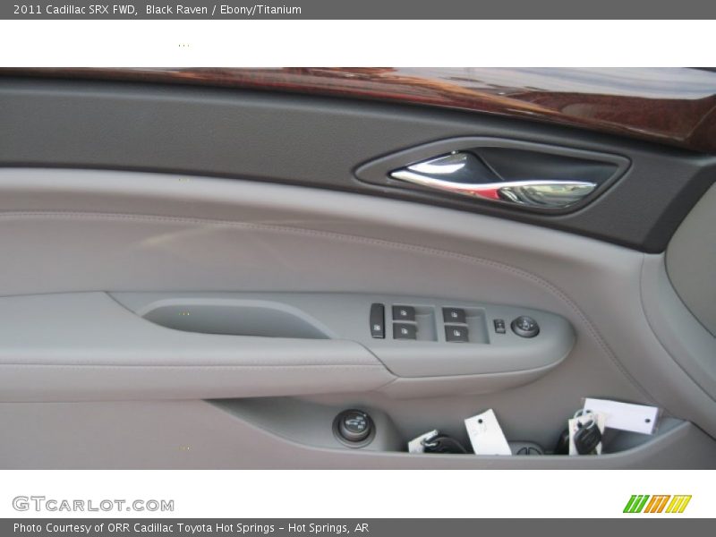 Black Raven / Ebony/Titanium 2011 Cadillac SRX FWD