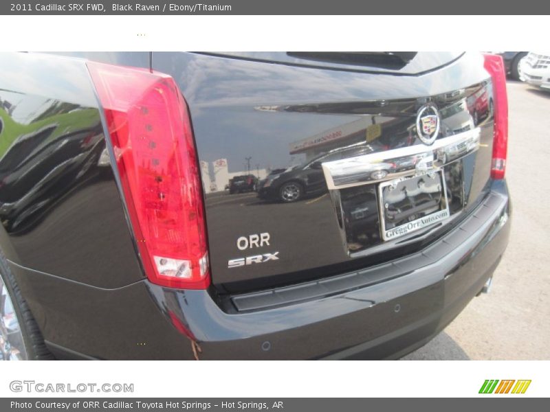 Black Raven / Ebony/Titanium 2011 Cadillac SRX FWD