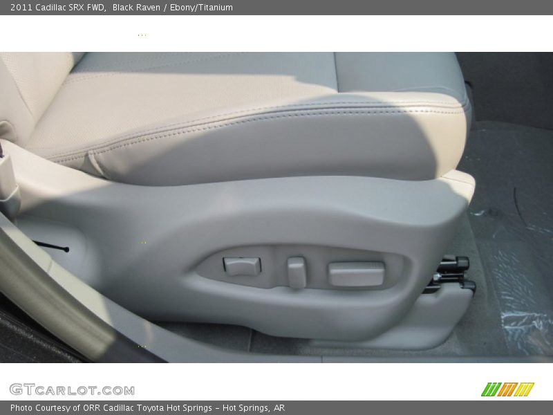 Black Raven / Ebony/Titanium 2011 Cadillac SRX FWD