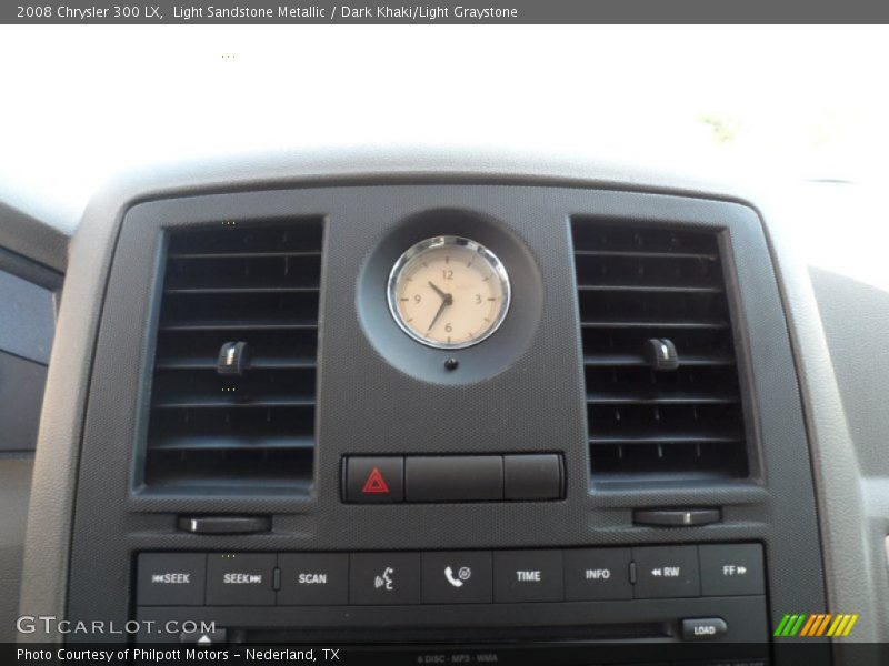 Light Sandstone Metallic / Dark Khaki/Light Graystone 2008 Chrysler 300 LX