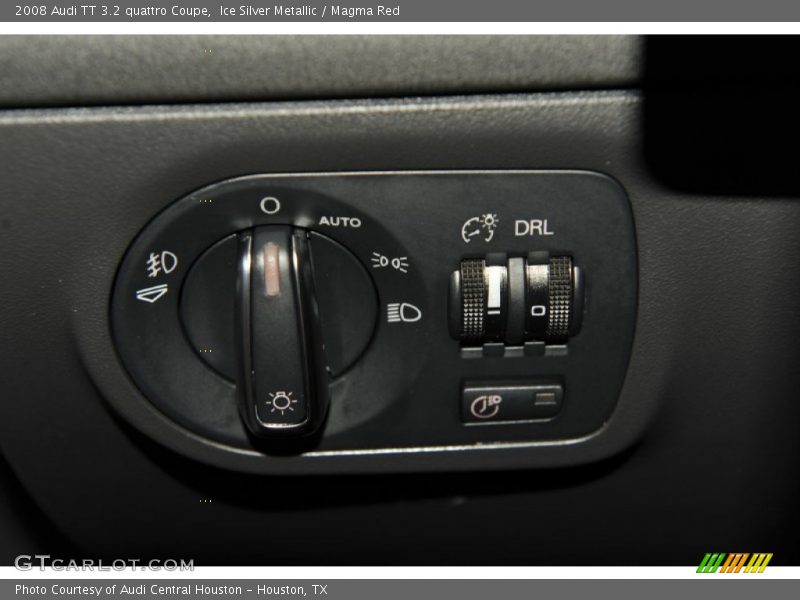 Controls of 2008 TT 3.2 quattro Coupe