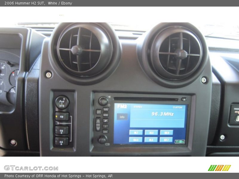 White / Ebony 2006 Hummer H2 SUT