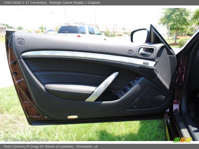 Door Panel of 2009 G 37 Convertible