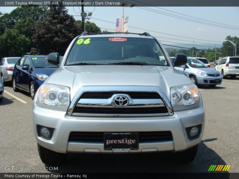 Titanium Metallic / Dark Charcoal 2006 Toyota 4Runner SR5 4x4