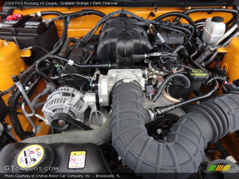 Grabber Orange / Dark Charcoal 2009 Ford Mustang V6 Coupe