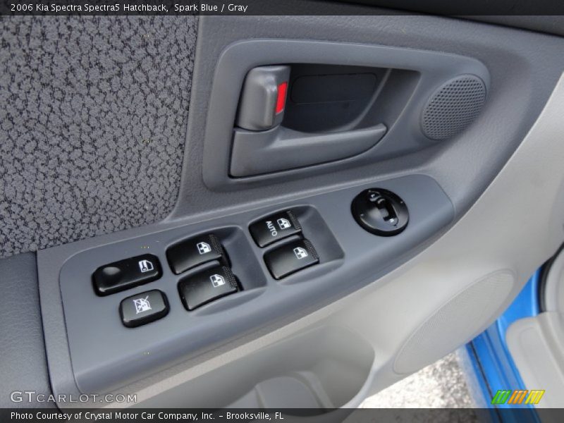 Controls of 2006 Spectra Spectra5 Hatchback