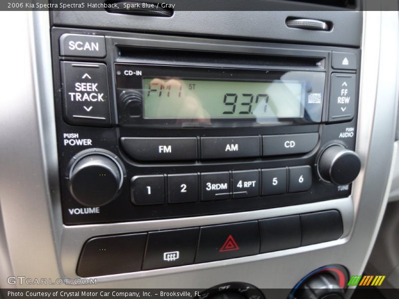 Controls of 2006 Spectra Spectra5 Hatchback