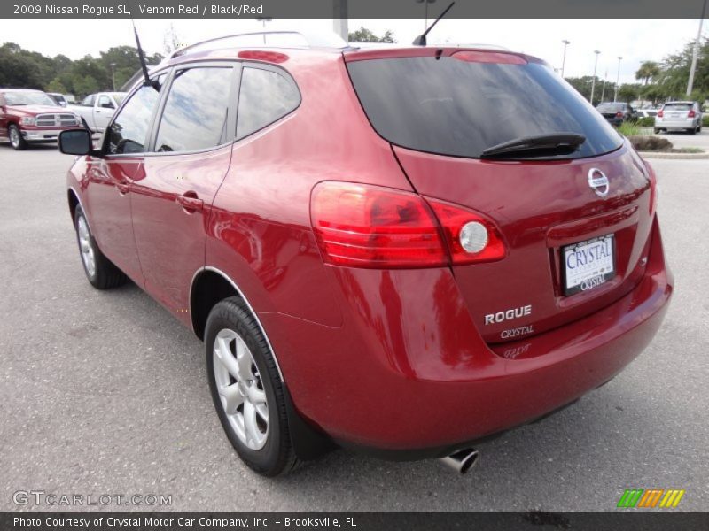 Venom Red / Black/Red 2009 Nissan Rogue SL