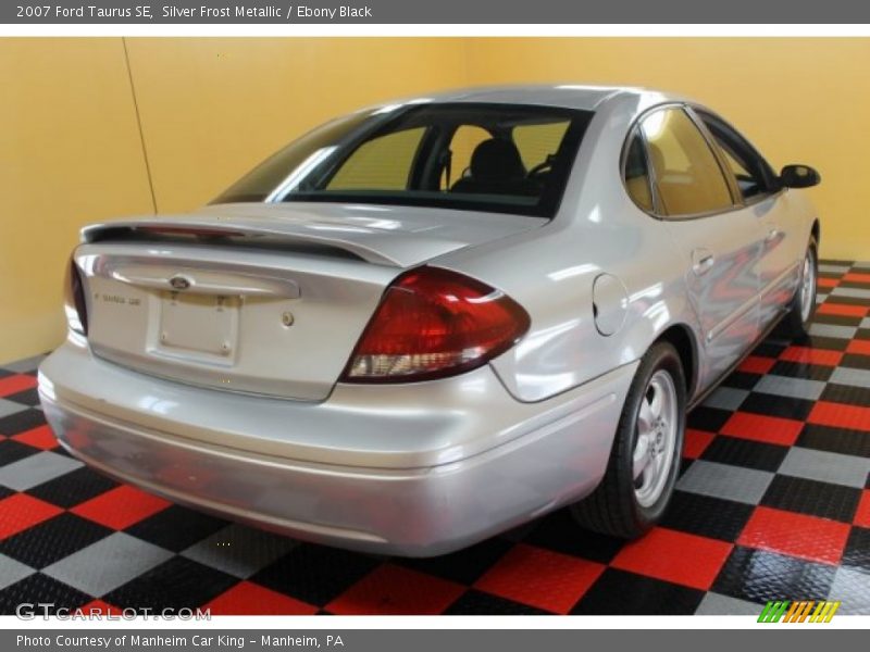 Silver Frost Metallic / Ebony Black 2007 Ford Taurus SE