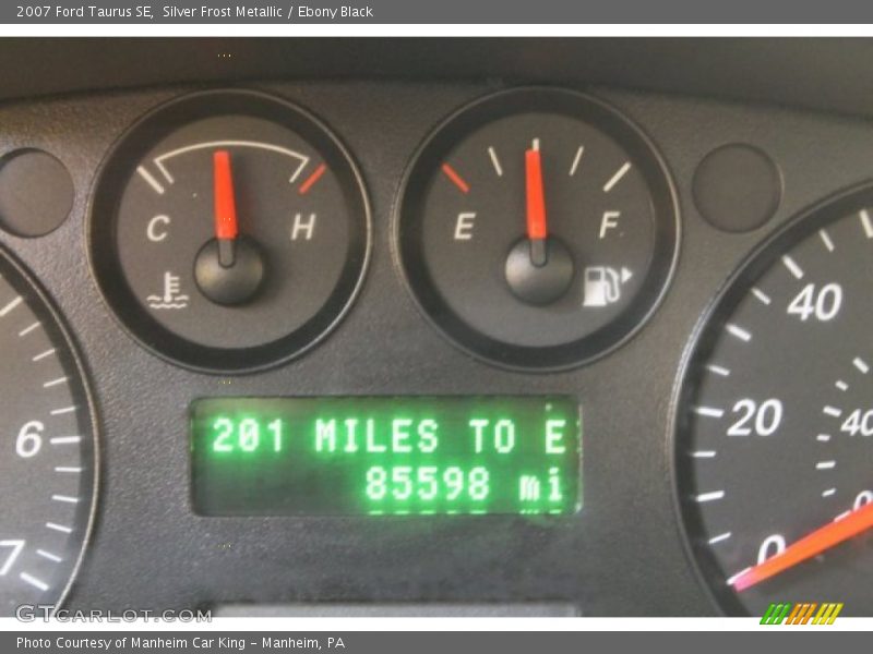 Silver Frost Metallic / Ebony Black 2007 Ford Taurus SE