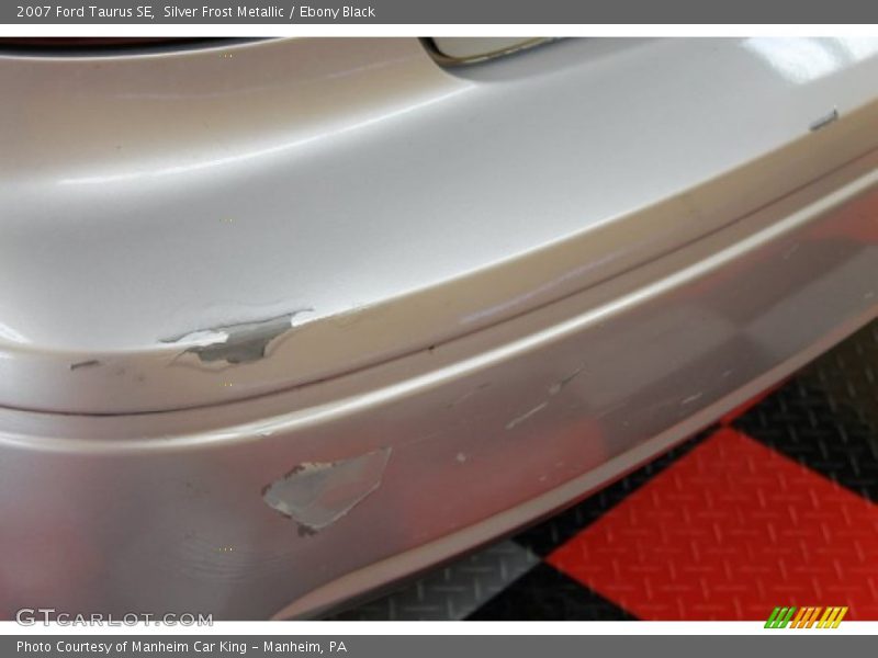 Silver Frost Metallic / Ebony Black 2007 Ford Taurus SE
