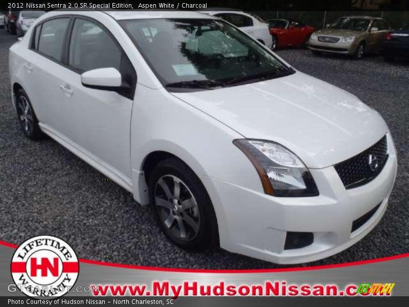 Aspen White / Charcoal 2012 Nissan Sentra 2.0 SR Special Edition