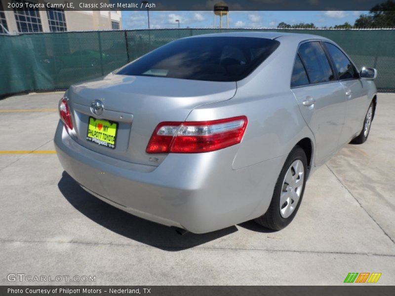 Classic Silver Metallic / Ash 2009 Toyota Camry LE