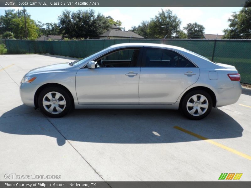 Classic Silver Metallic / Ash 2009 Toyota Camry LE