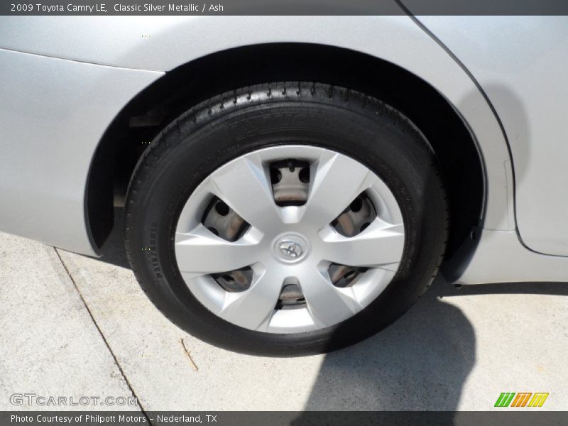 Classic Silver Metallic / Ash 2009 Toyota Camry LE