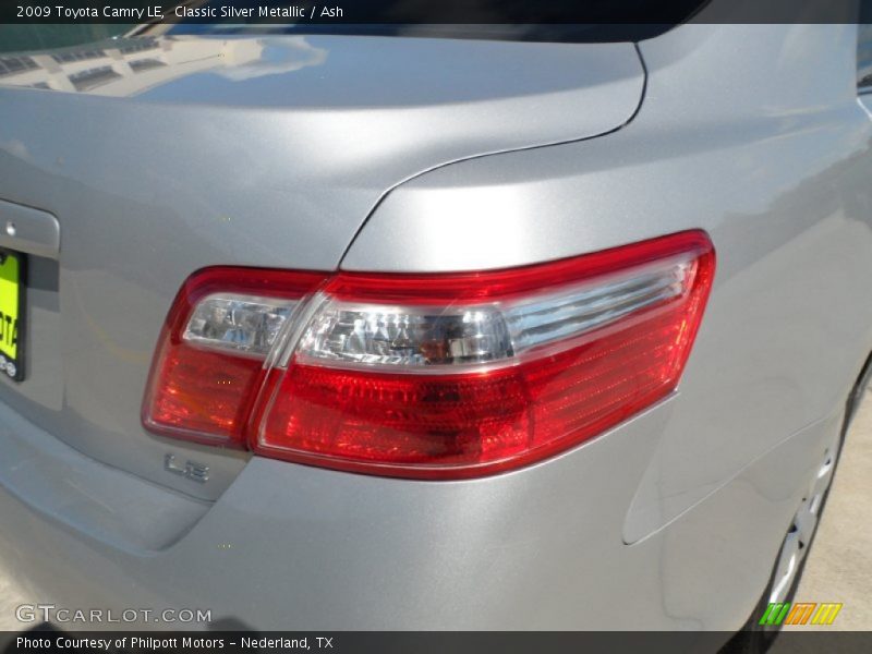 Classic Silver Metallic / Ash 2009 Toyota Camry LE