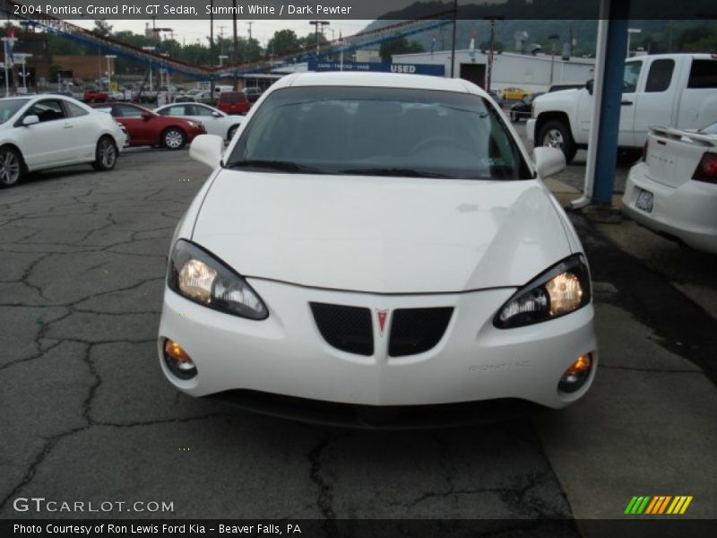 Summit White / Dark Pewter 2004 Pontiac Grand Prix GT Sedan