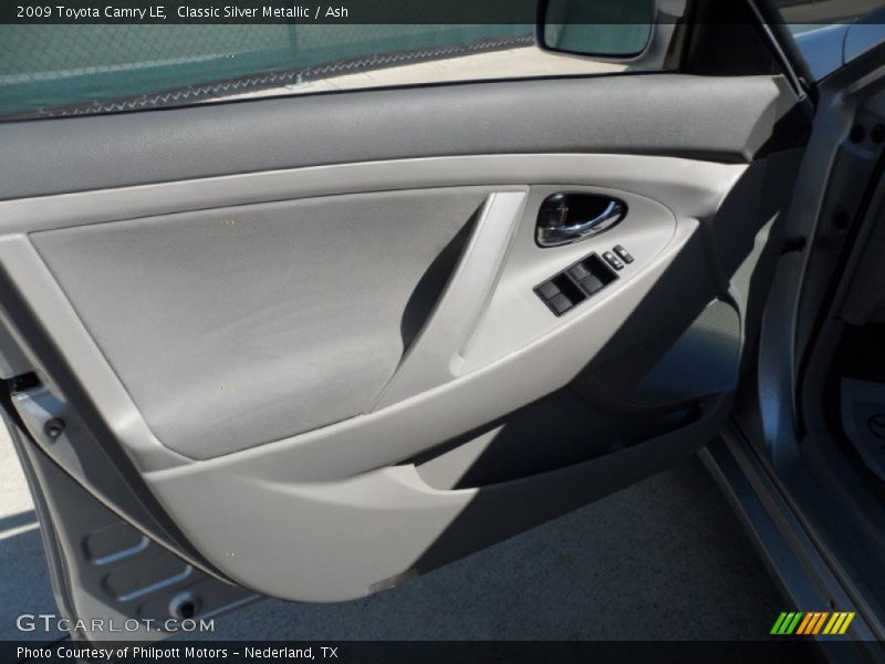 Classic Silver Metallic / Ash 2009 Toyota Camry LE