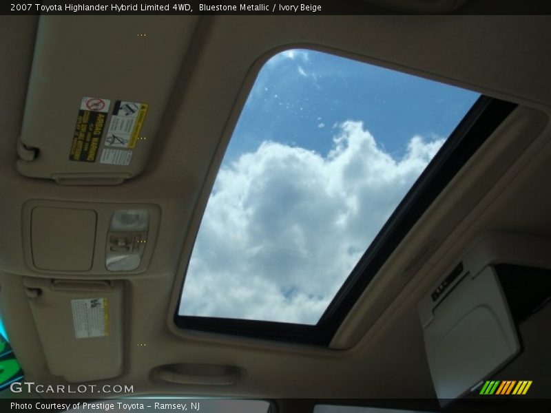 Bluestone Metallic / Ivory Beige 2007 Toyota Highlander Hybrid Limited 4WD