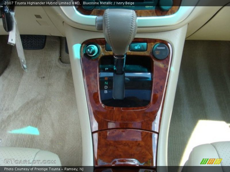Bluestone Metallic / Ivory Beige 2007 Toyota Highlander Hybrid Limited 4WD