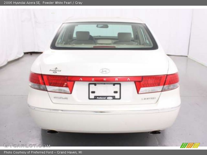 Powder White Pearl / Gray 2006 Hyundai Azera SE