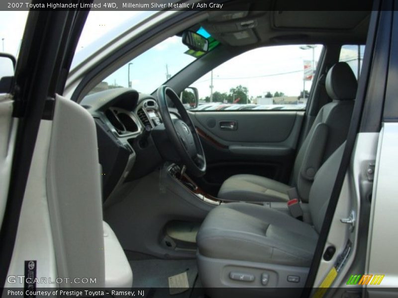 Millenium Silver Metallic / Ash Gray 2007 Toyota Highlander Limited 4WD