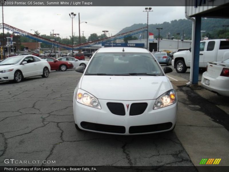 Summit White / Light Taupe 2009 Pontiac G6 Sedan