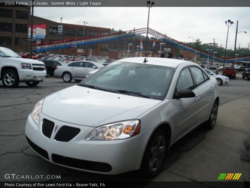 Summit White / Light Taupe 2009 Pontiac G6 Sedan